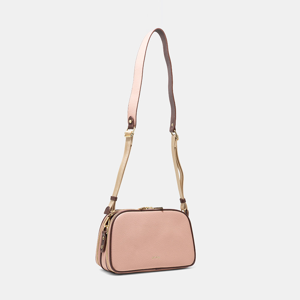 Amica Diletta 灰白色和腮紅粉色斜背包