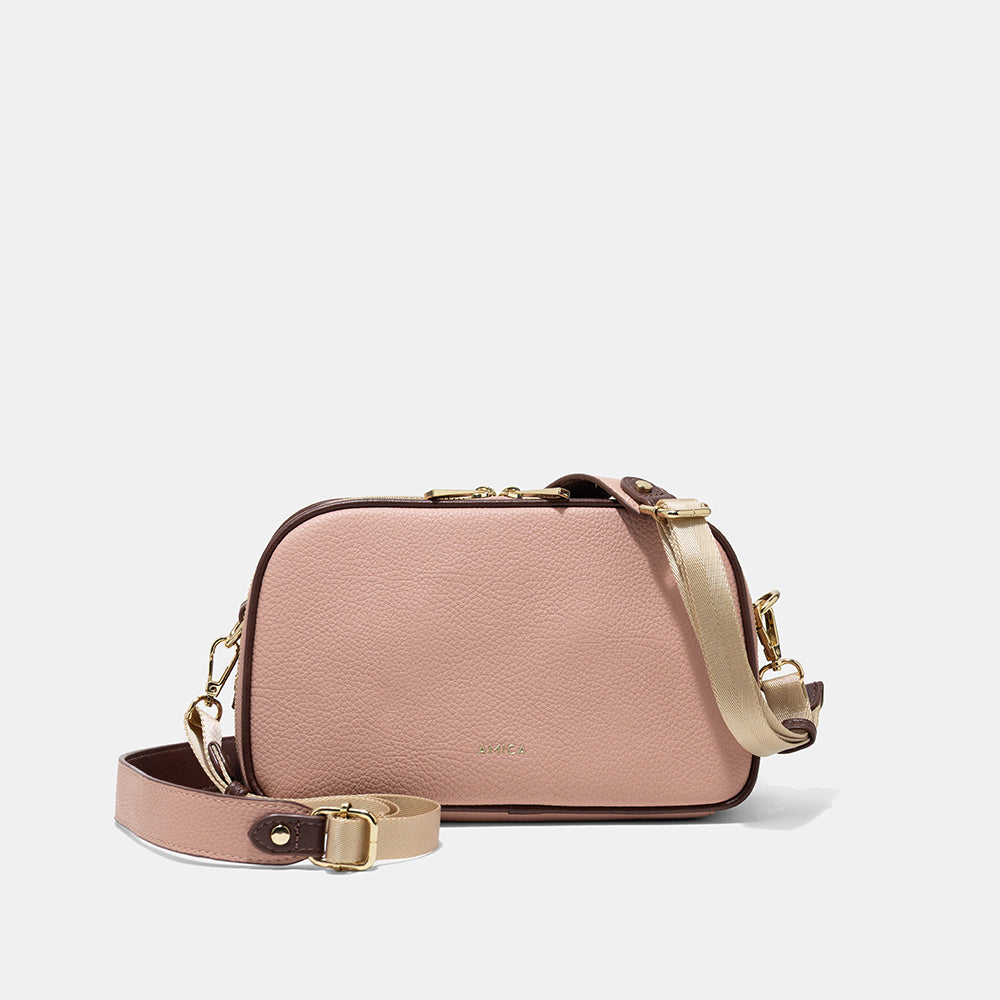 Amica Diletta 灰白色和腮紅粉色斜背包