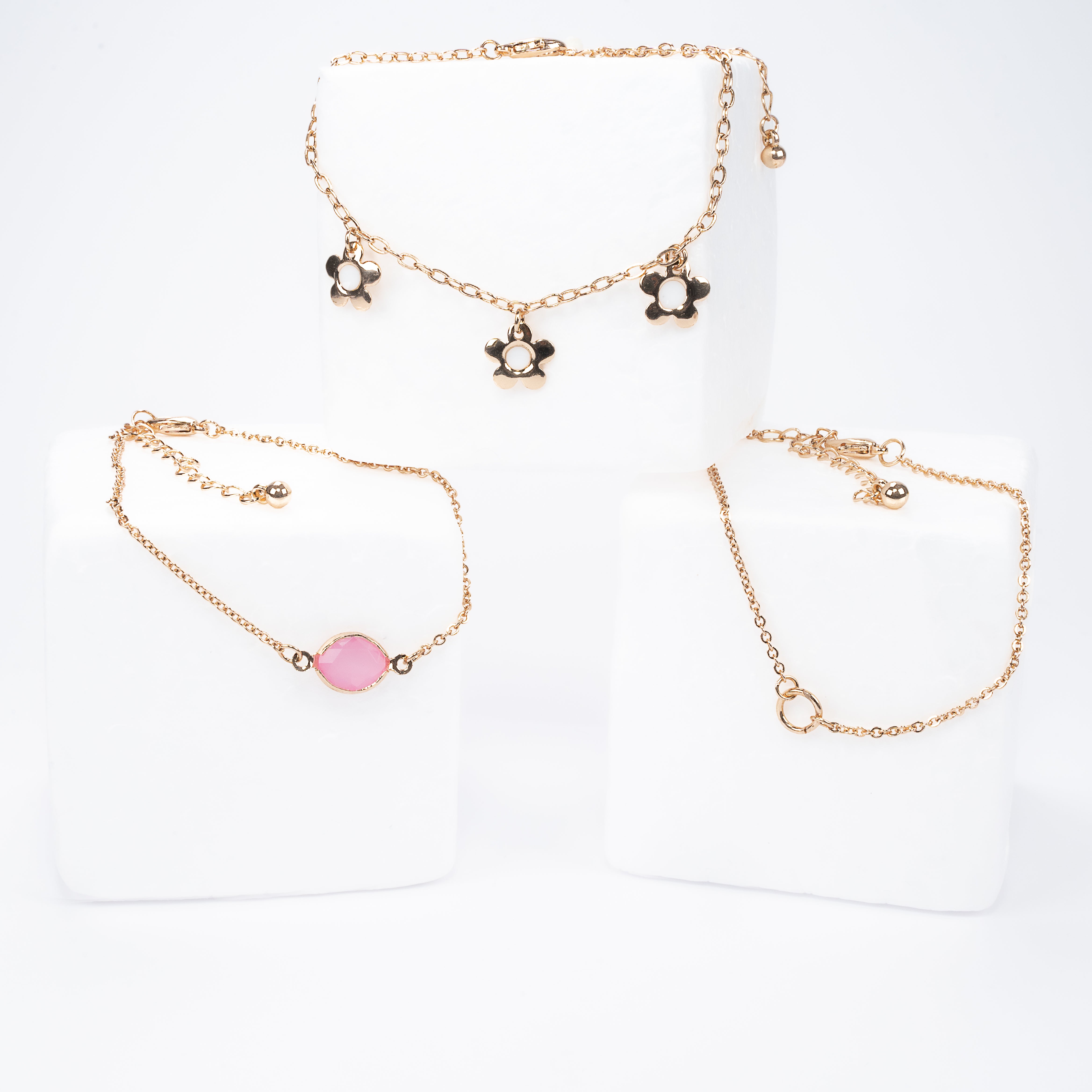 Amica Light Gold Metallic Gold-Plated Bracelet