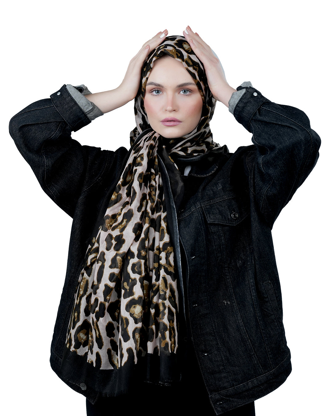 AMICA Leopard Print Scarf