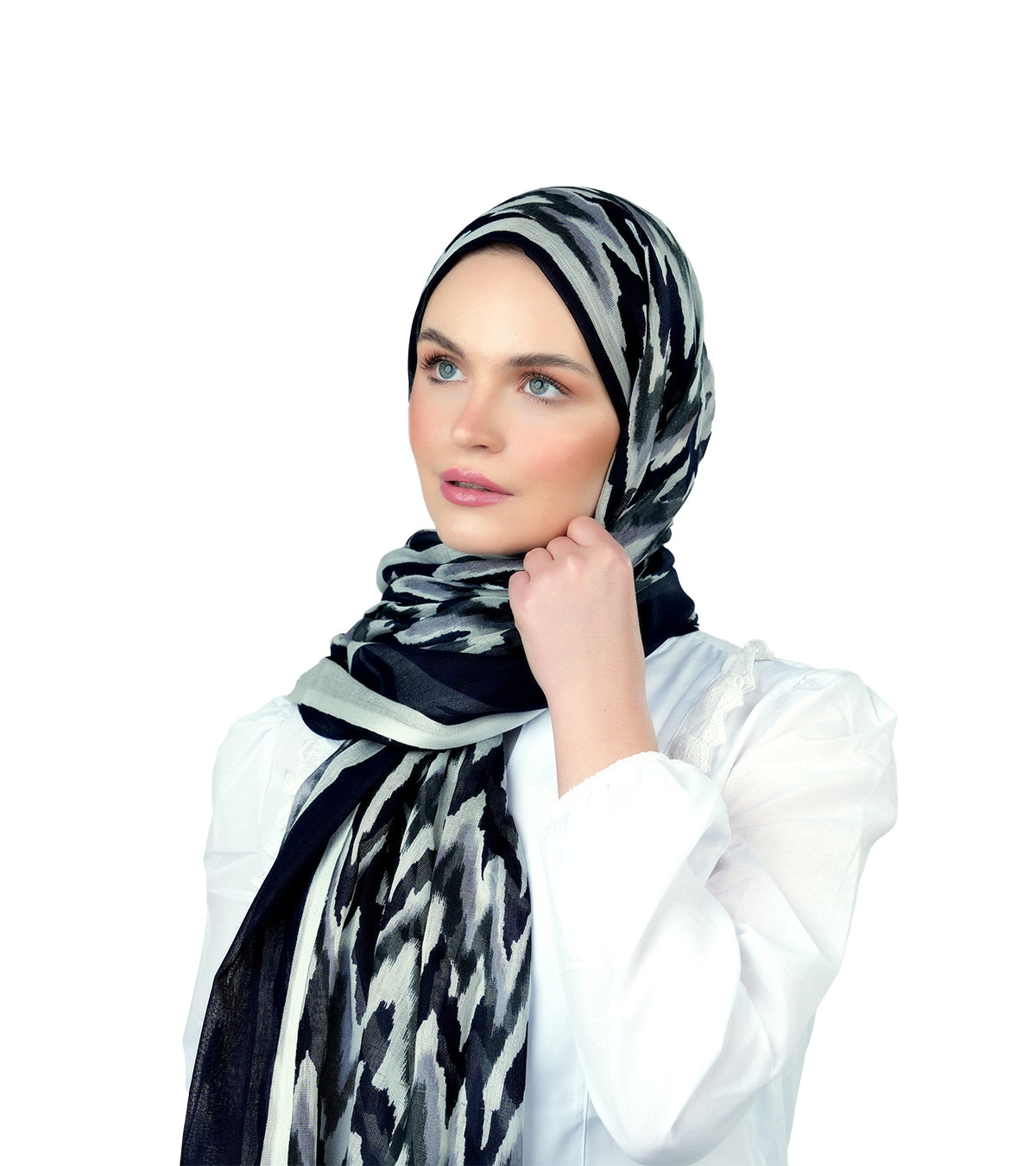 AMICA Black Scarf