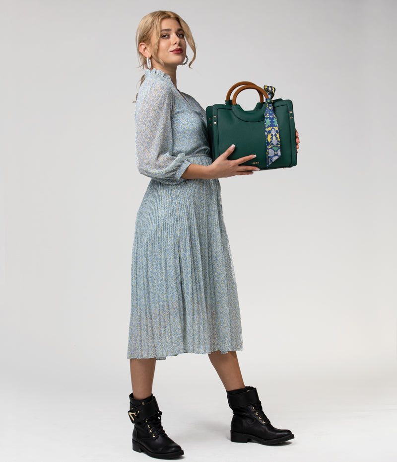 Green handbag for women UAE side view